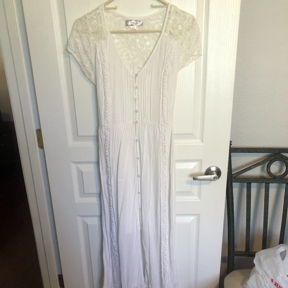 White Boho Dress - Picture 1 of 7